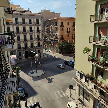 Le Stanze Di Ruggero Hotell Palermo Exteriör bild